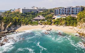 Coral Blue Huatulco All Inclusive